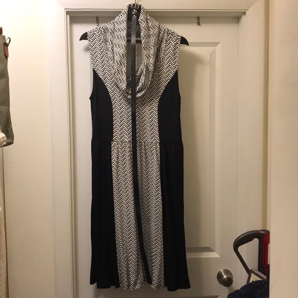 Like new ModCloth sleeveless jersey dress - Picture 1 of 6